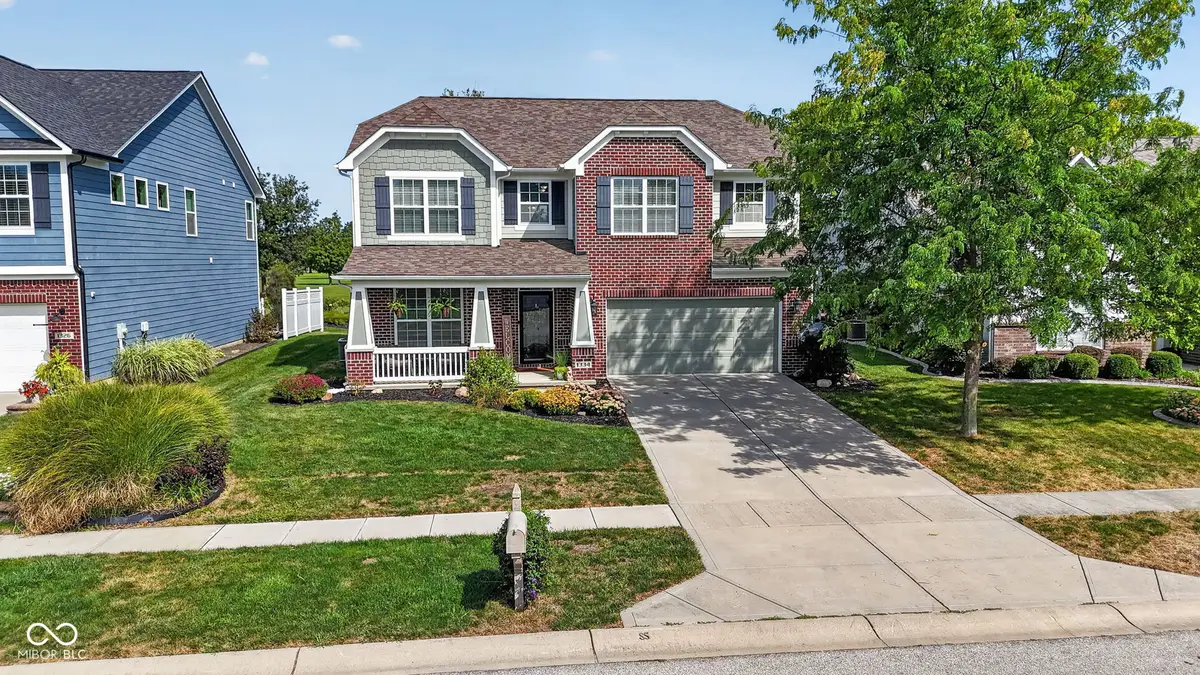 1334 Old Heritage Place, Greenwood, IN 46143 - #1