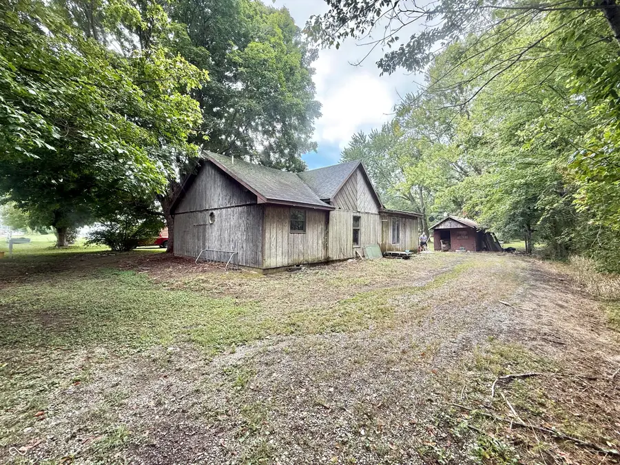 3160 N George, Medora, IN 47260 - #3