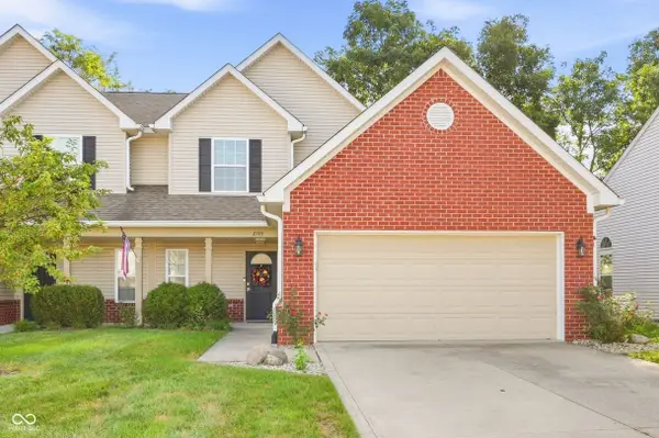 2743 Rylee Court, Greenwood, IN 46143