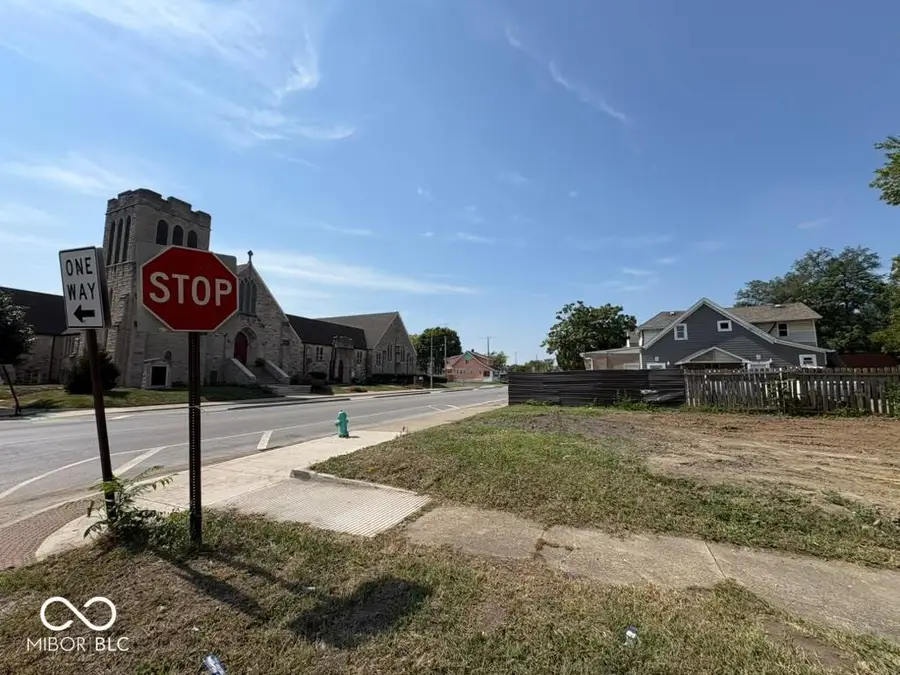 2850-2852 E New York Street, Indianapolis, IN 46201 - #3