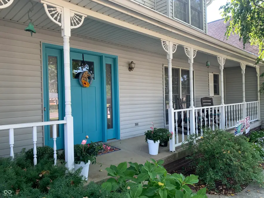 4141 River Road, Columbus, IN 47203 - #2