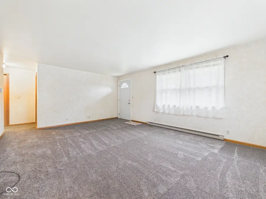 302 W Van Buren Street, Alexandria, IN 46001 - #3