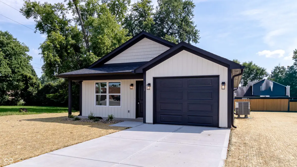 1028 Avenue B, Greencastle, IN 46135 - #1