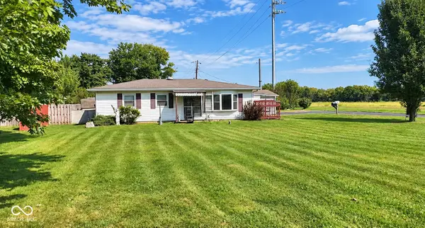 5498 E Main Street E, Avon, IN 46123