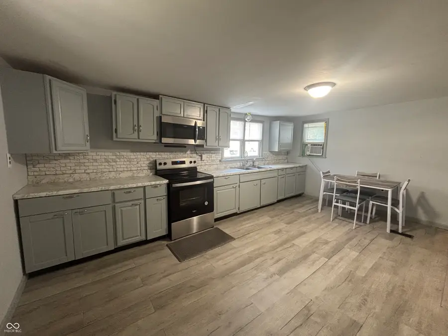 613 W Washington Street, Greensburg, IN 47240 - #3