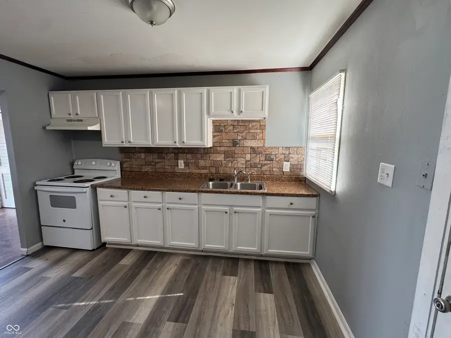4715 E 33rd Street, Indianapolis, IN 46218 - #2