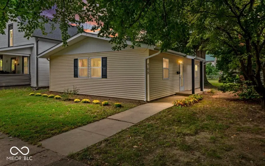 708 Jefferson Street, Covington, IN 47932 - #3