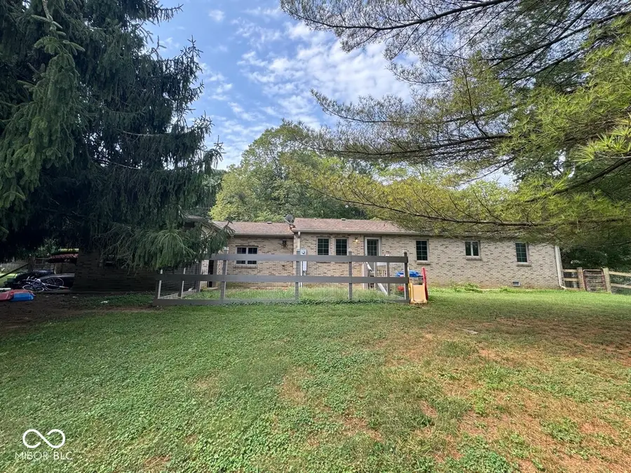 5861 S Spiceland Road, Spiceland, IN 47385 - #2