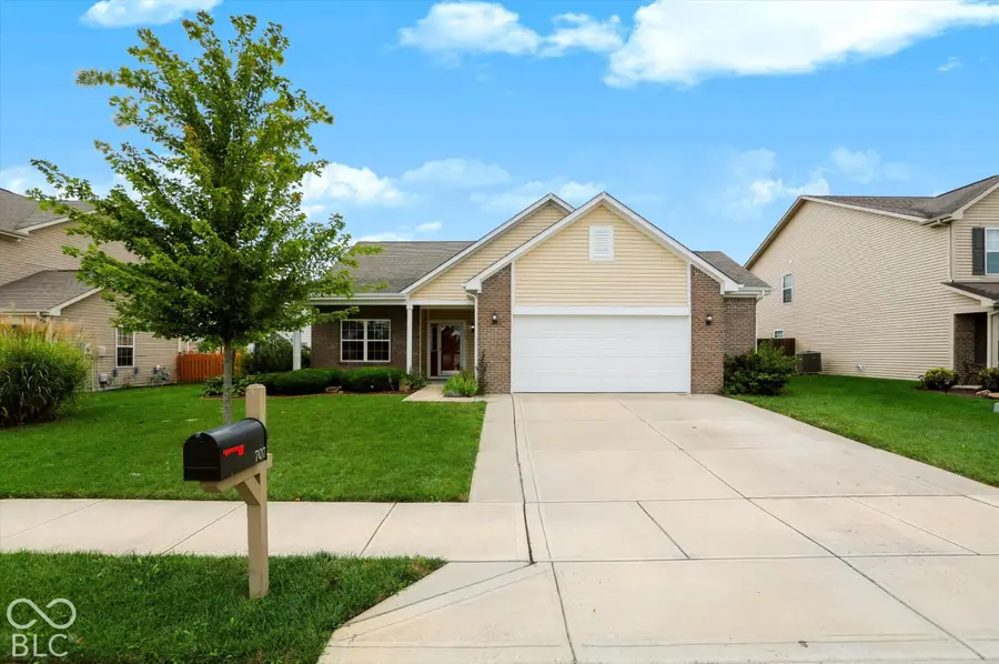 707 Prospector Drive, Greenfield, IN 46140 - #3