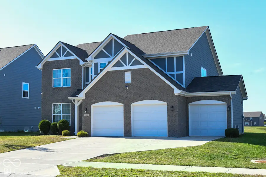 6008 Phillips Drive, Brownsburg, IN 46112 - #2