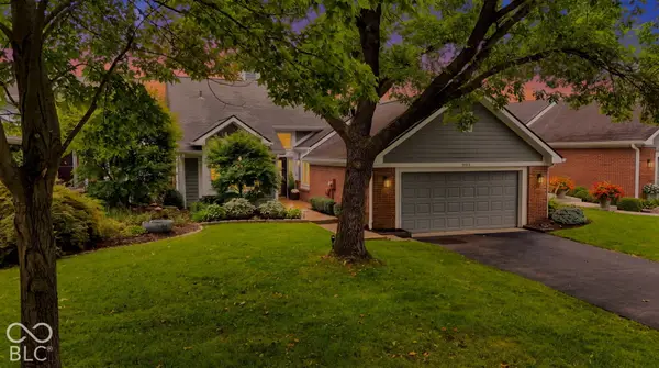 8103 Clearwater Parkway, Indianapolis, IN 46240