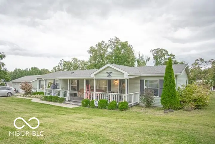 8179 S County Road 50 W, Middlebury, IN 47874 - #2