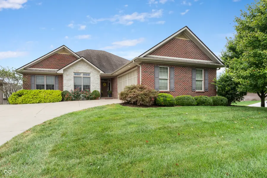 6139 Horizon Drive, Columbus, IN 47201 - #2