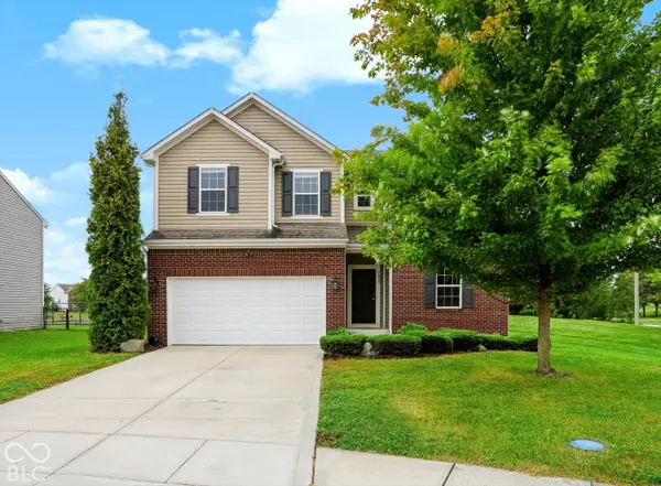 7803 Housefinch Lane, Indianapolis, IN 46239