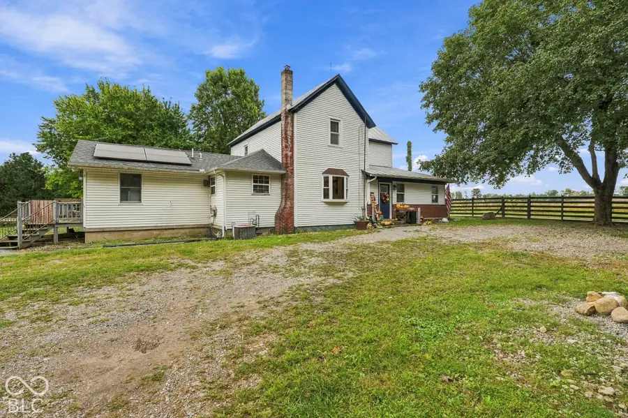 610 E 5th Street, Burlington, IN 46915 - #2