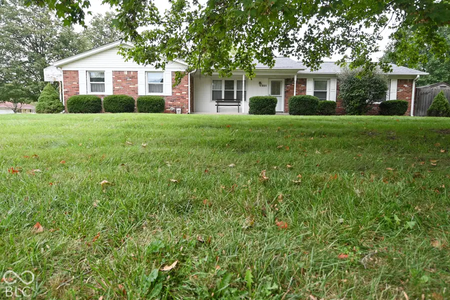 551 Castle Manor, Indianapolis, IN 46214 - #2