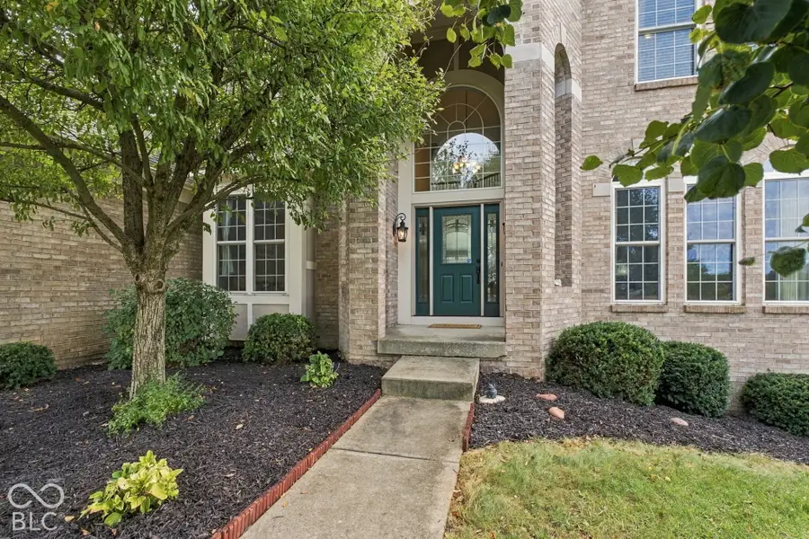 3901 Castle Rock Drive, Zionsville, IN 46077 - #2