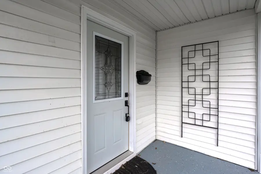 121 Cleveland Street, Columbus, IN 47201 - #3