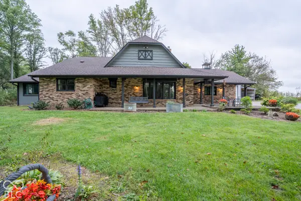 1744 W 1000 N, Fountaintown, IN 46130