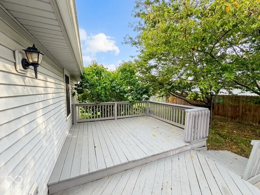 1147 Cottage Circle, Seymour, IN 47274 - #3