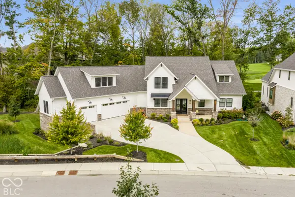 10642 Holliday Farms Boulevard, Zionsville, IN 46077