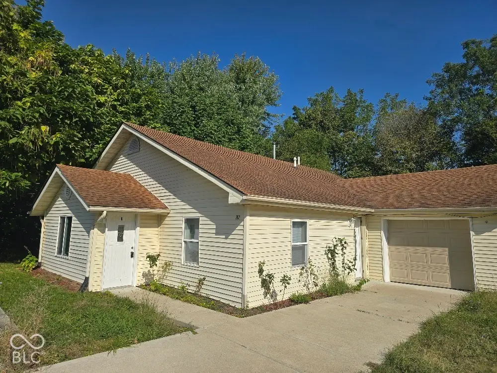 706 7th Street, Shelbyville, IN 46176 - #1