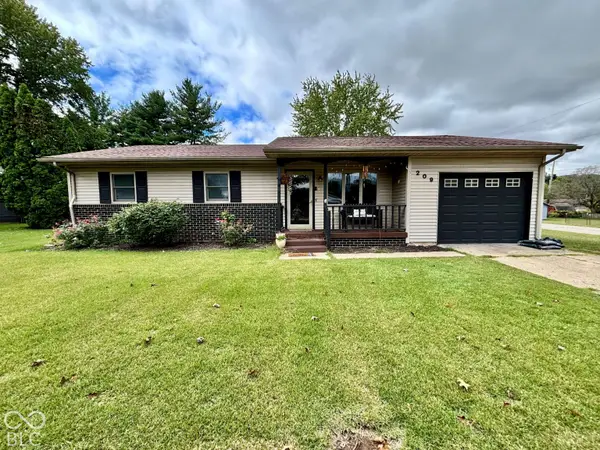 209 N Gilbert Street, Clinton, IN 47842
