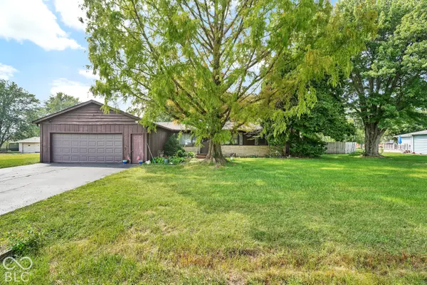 4438 Bridgefield East Drive, Plainfield, IN 46168