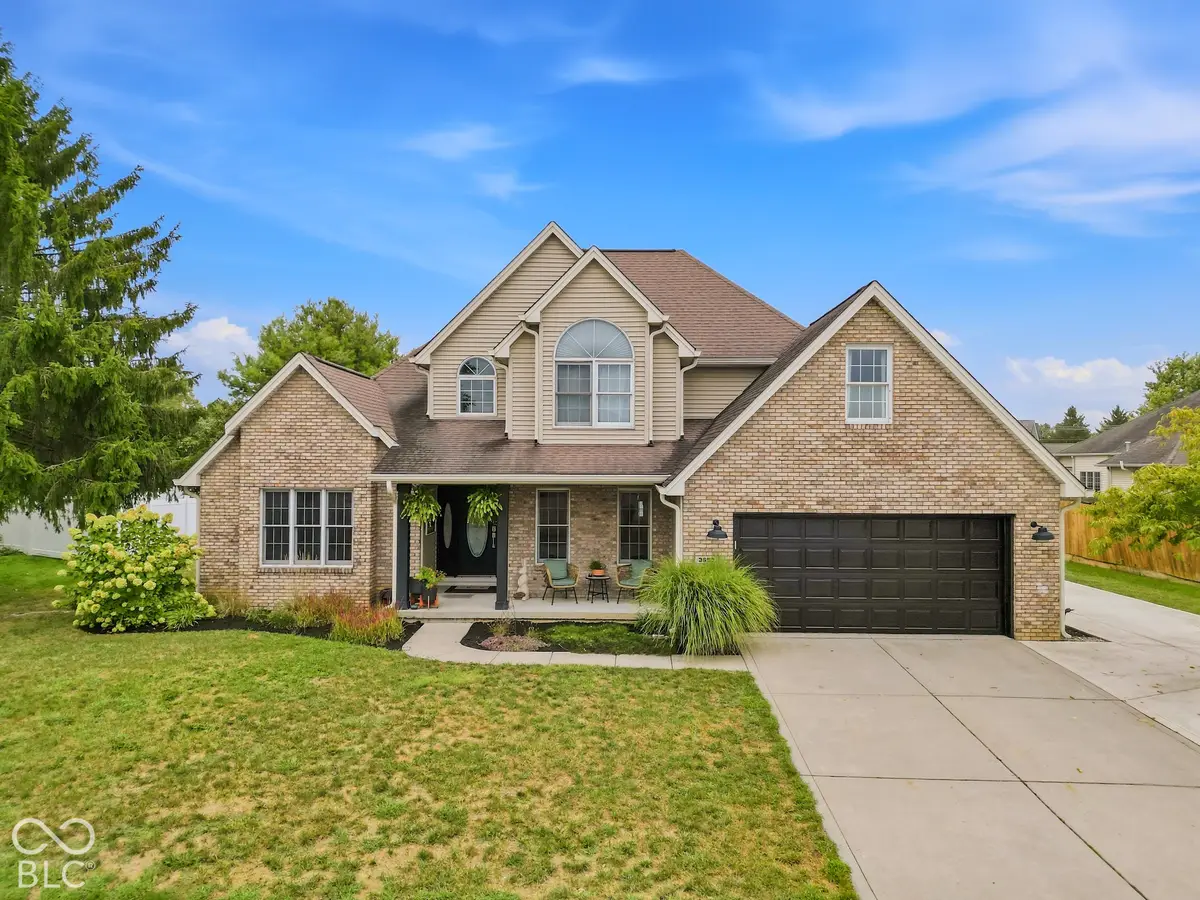 3693 Arapahoe Trail, Columbus, IN 47203 - #1