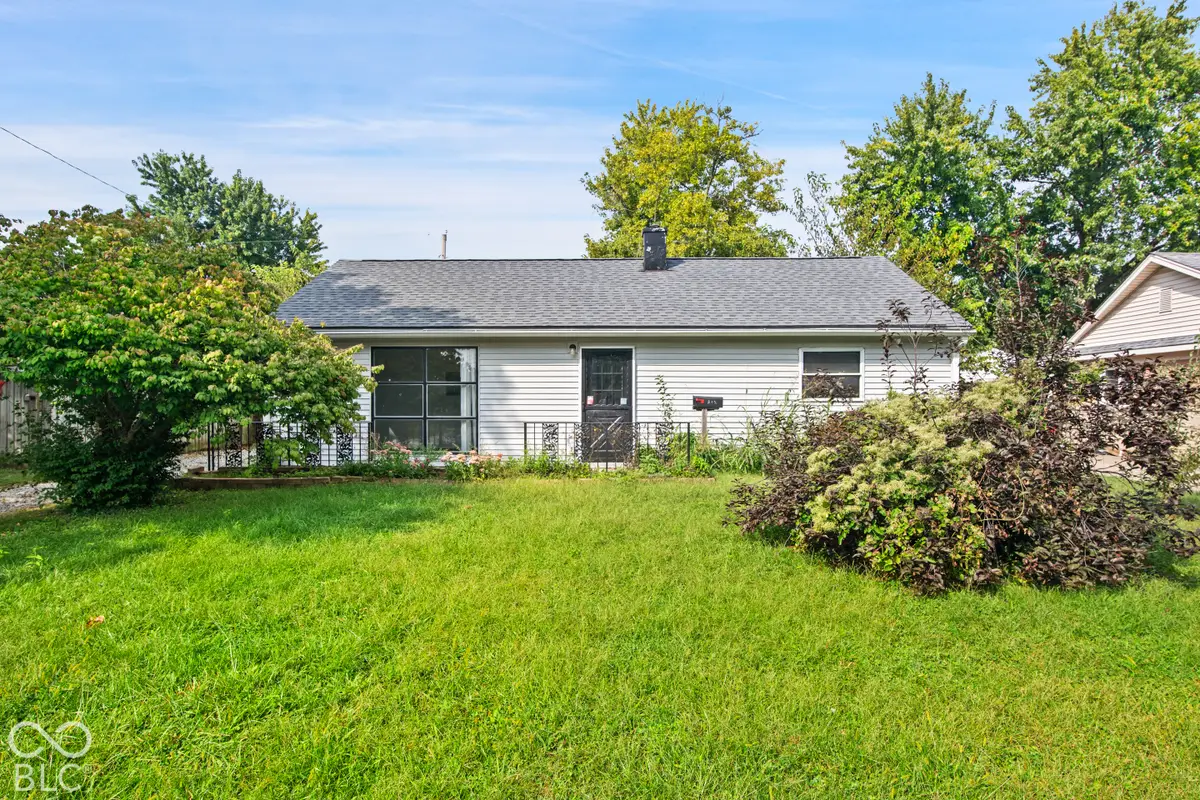 512 Park Drive, Greenwood, IN 46143 - #1