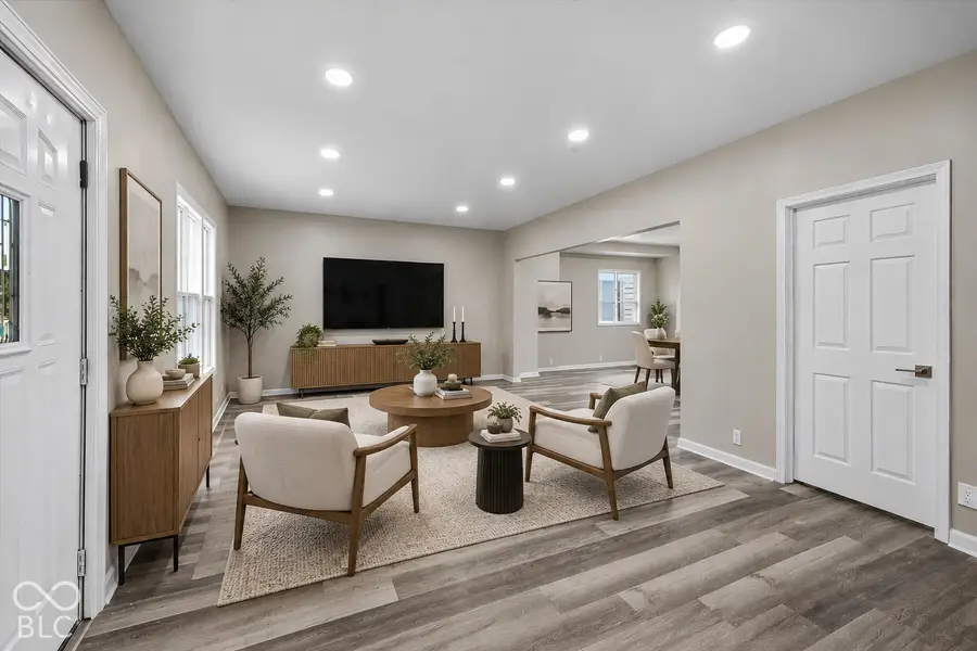 340 N Tacoma Avenue, Indianapolis, IN 46201 - #3