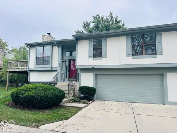2746 Lakeshire Lane, Indianapolis, IN 46268