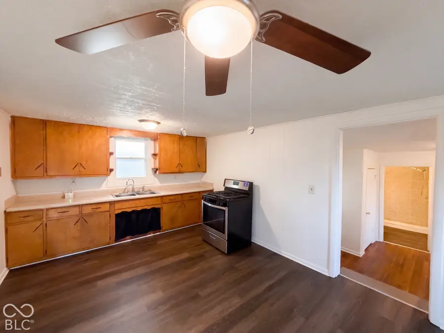 207 E Park Street, Trafalgar, IN 46131 - #2