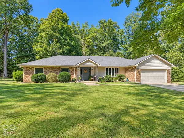 2534 S Edgewood Cove, Martinsville, IN 46151