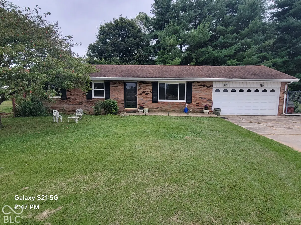 3451 E 850 S, Columbus, IN 47201 - #1