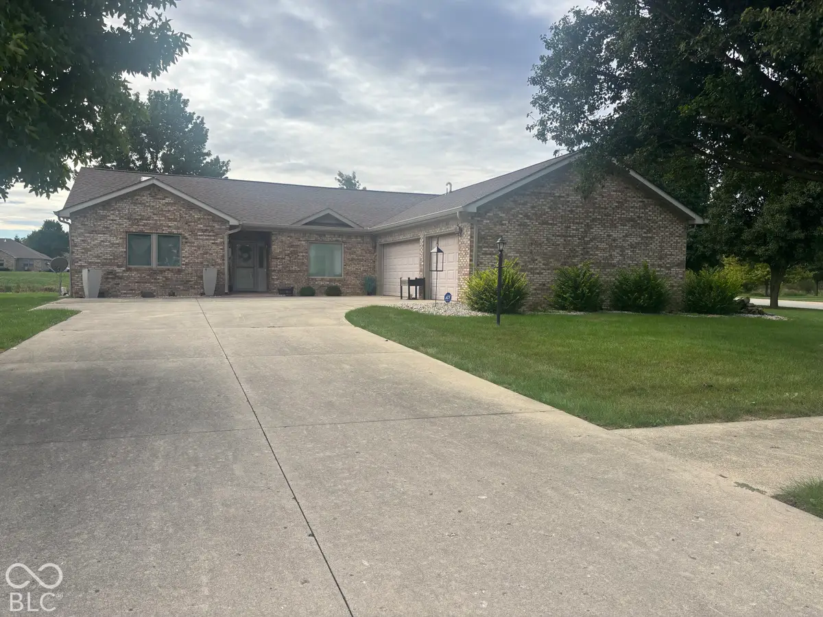 2202 Quail Run, Alexandria, IN 46001 - #1