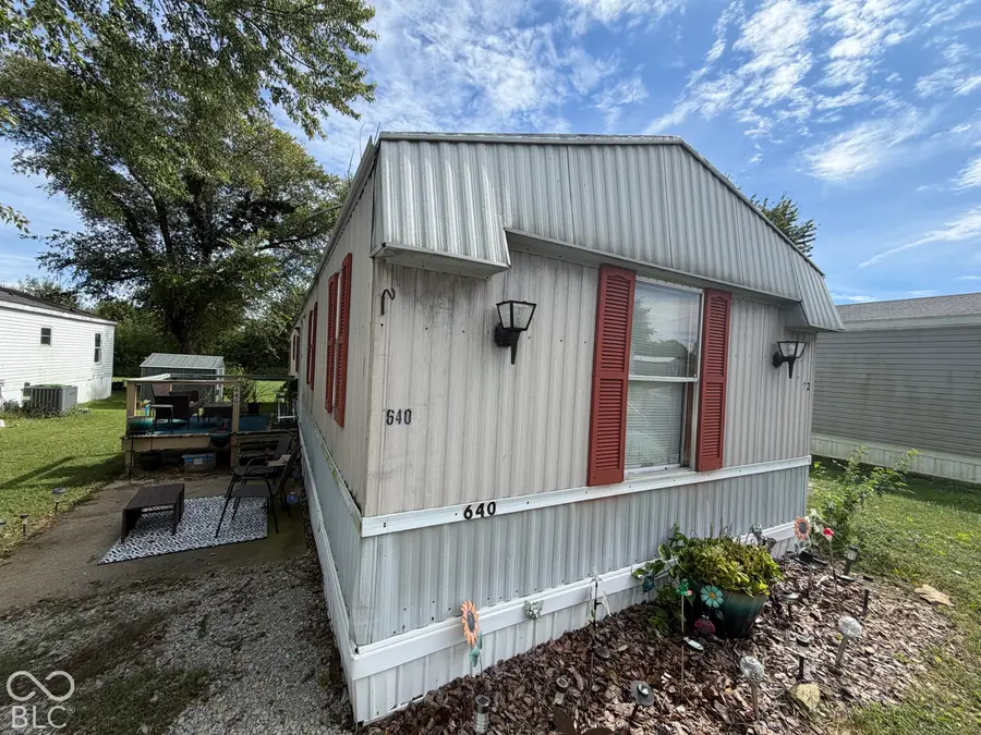 640 S Pam Way, Rushville, IN 46173 - #2