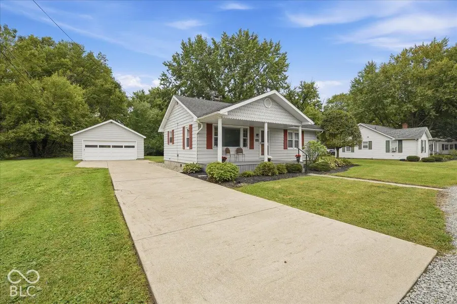 606 E Water Street, Pendleton, IN 46064 - #2
