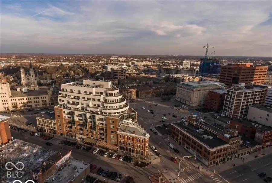 333 Massachusetts Avenue #902, Indianapolis, IN 46204 - #2