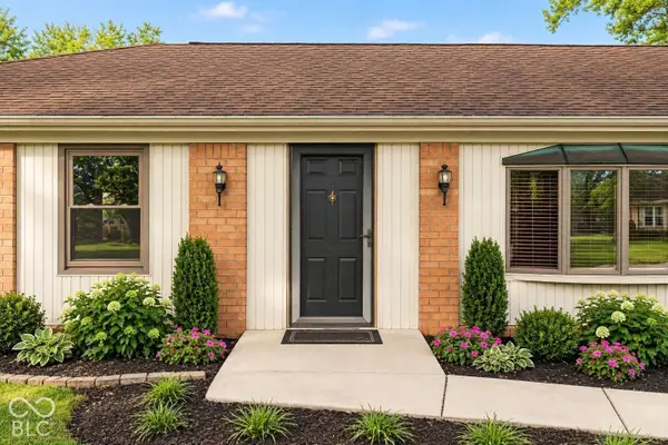 7260 Crest Lane, Indianapolis, IN 46256
