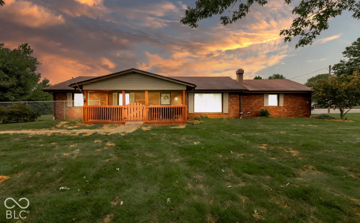 10997 E Co Rd 800 N, Seymour, IN 47274 - #1