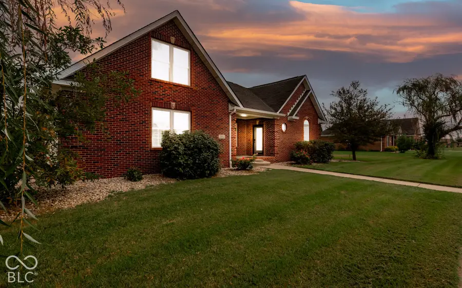 9162 Janelle Drive, Seymour, IN 47274 - #3