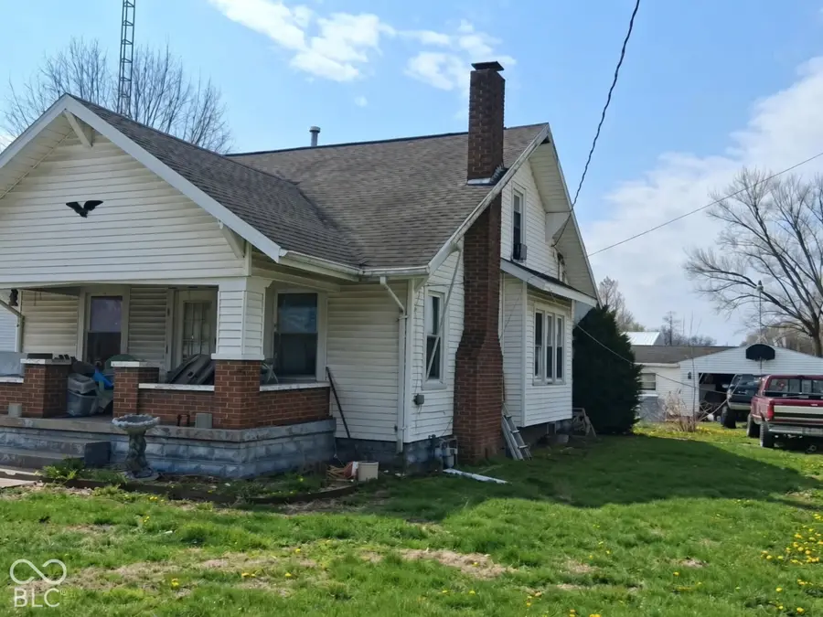 309 3rd Street, Oaktown, IN 47561 - #2