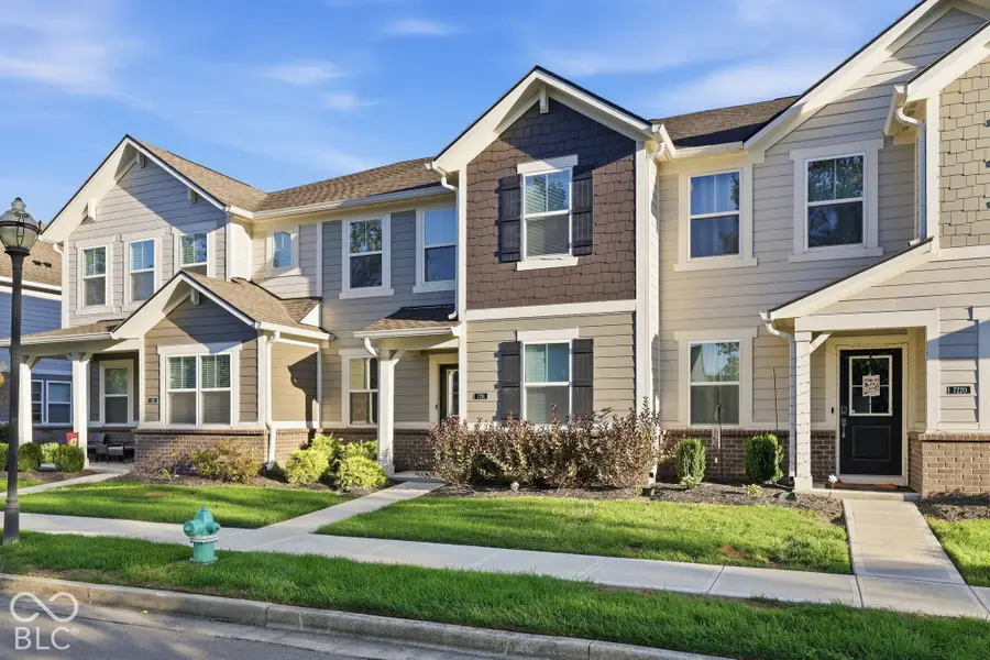 7218 Governors Row, Avon, IN 46123 - #3