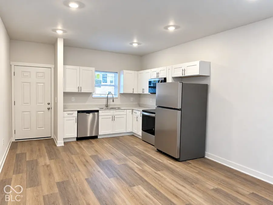 806 Bates Street, Indianapolis, IN 46202 - #2