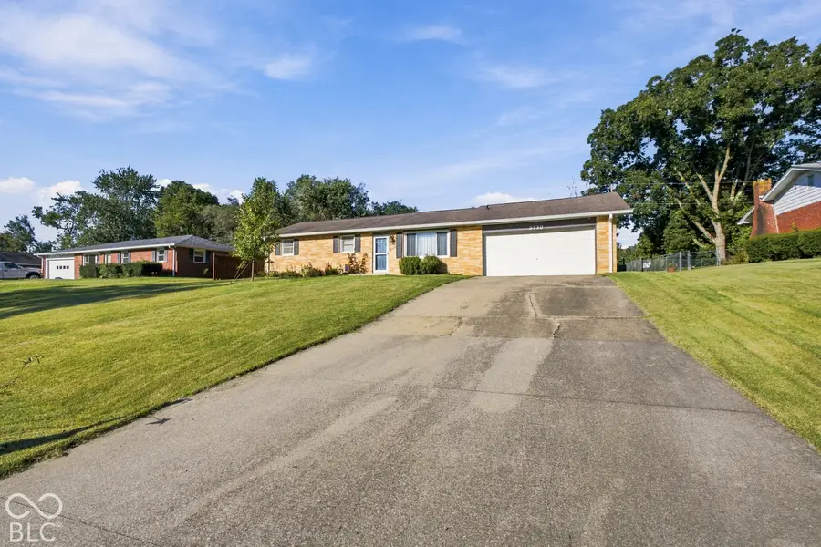 2730 Rogers Street, Columbus, IN 47201 - #2