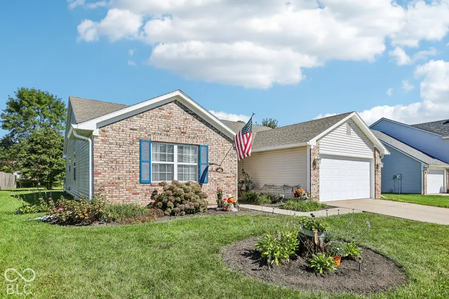 320 E Quail Wood Lane, Westfield, IN 46074 - #2