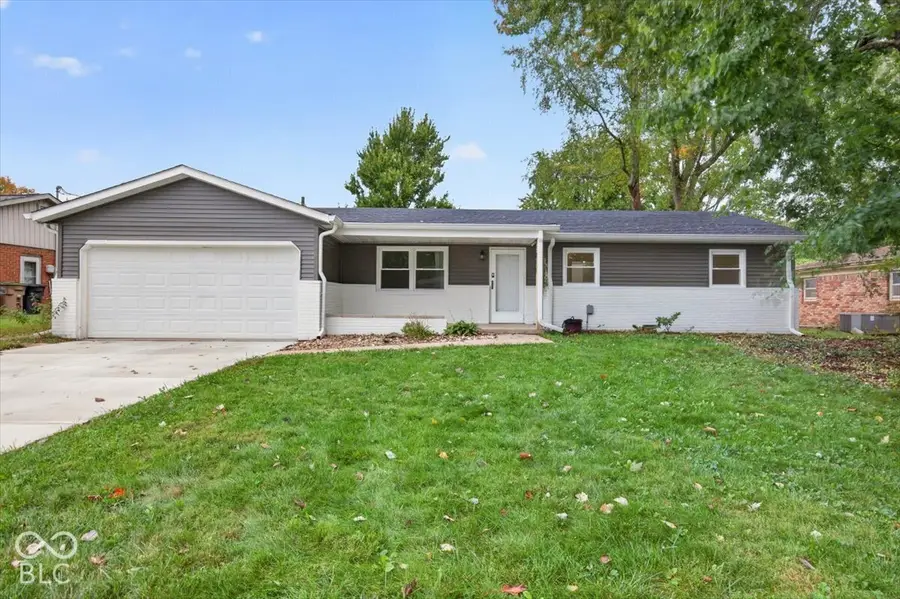 2815 Yellowwood Court, Columbus, IN 47203 - #2