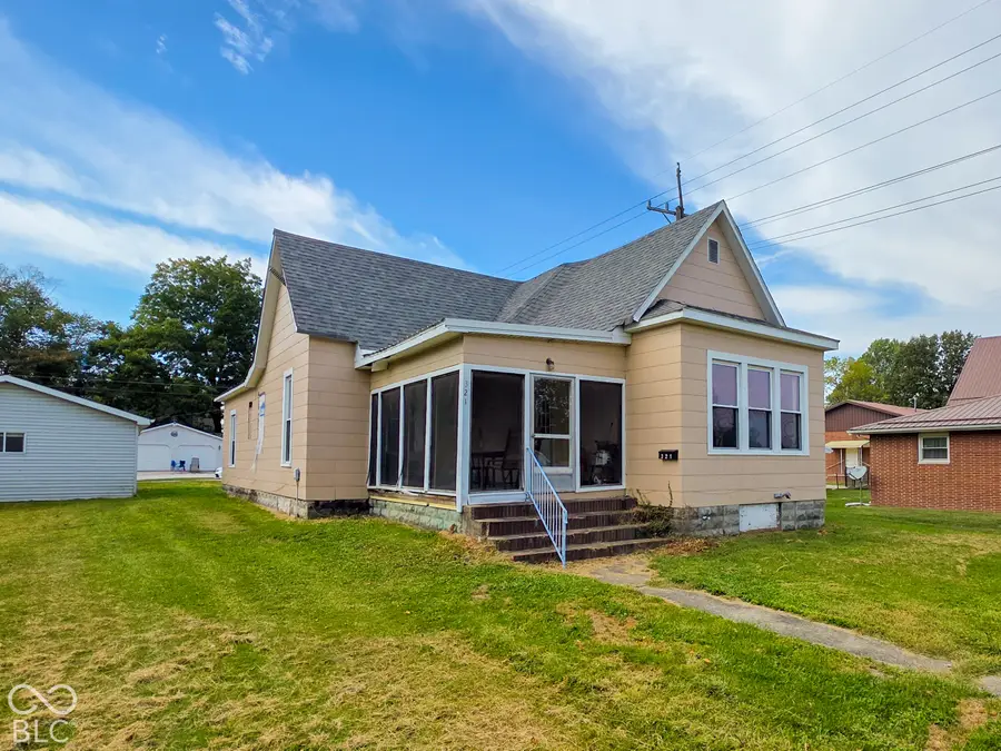321 S Meridian, Jasonville, IN 47438 - #2
