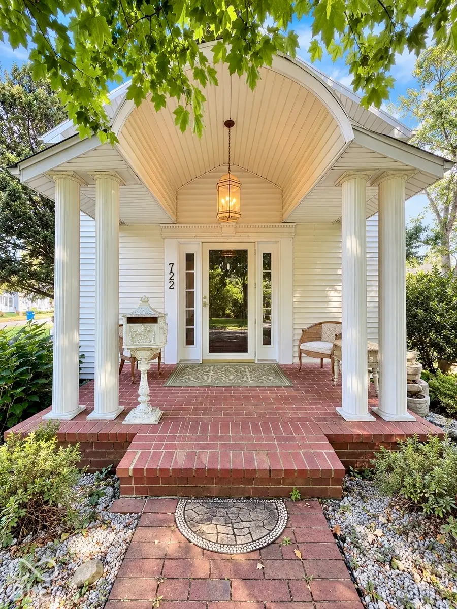 722 6th Street, Covington, IN 47932 - #2